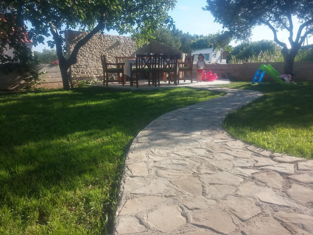 Apartment Arta Водице Екстериор снимка