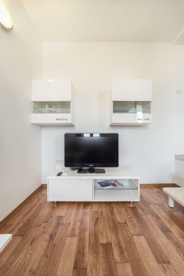 Apartment Arta Водице Екстериор снимка